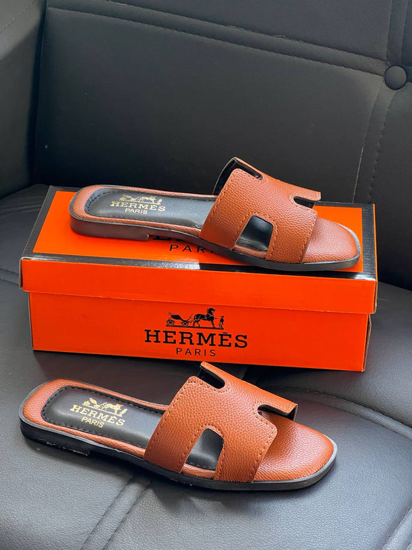 Silpper hermes brown