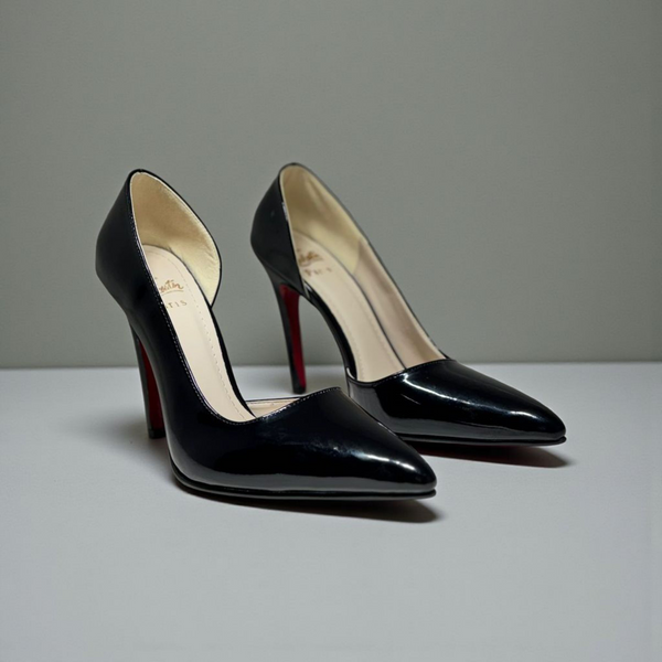 Loubtion open black ⚫️